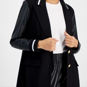 New Avec Les Filles Size Large Black /|Gold Buttons